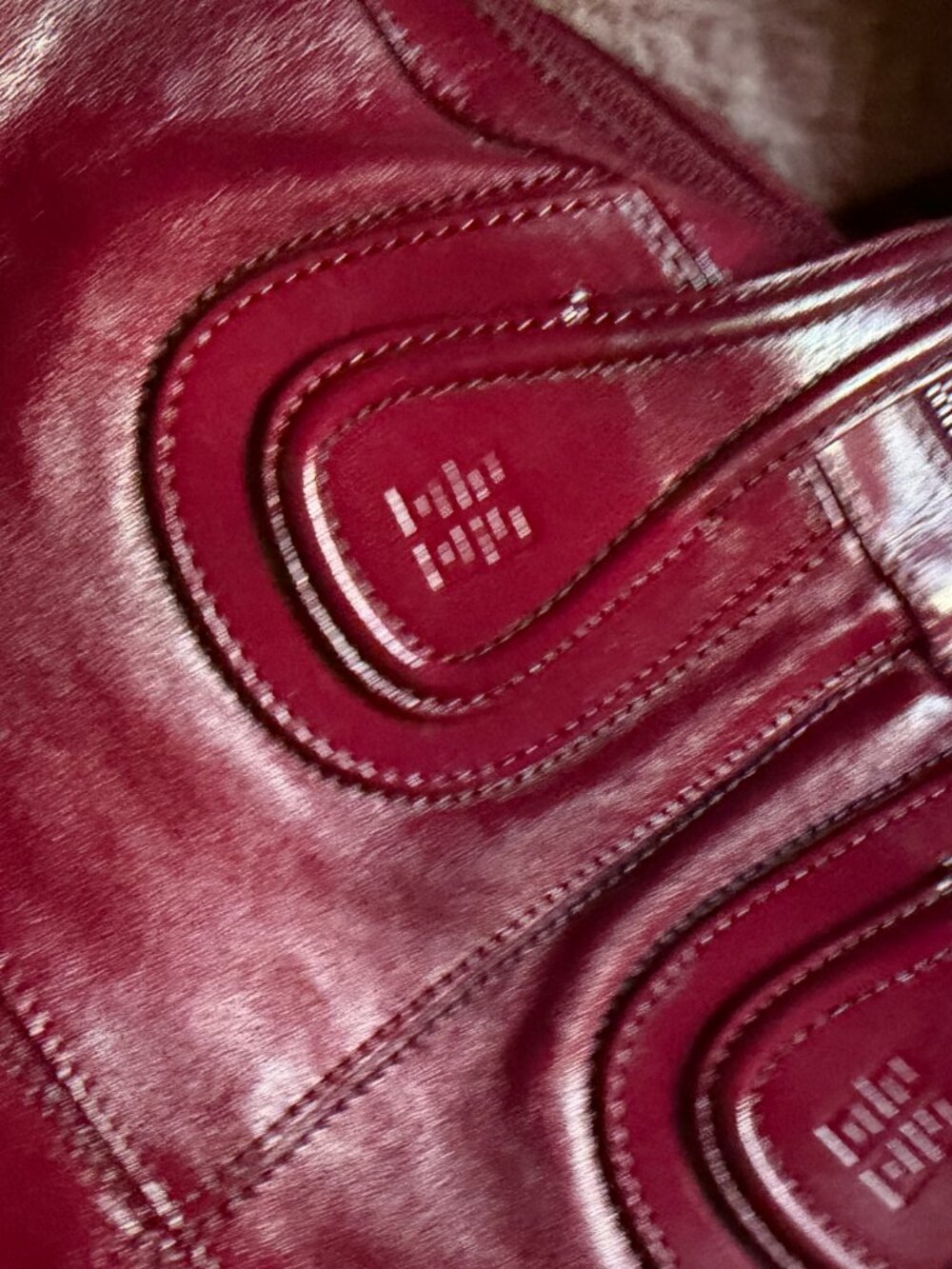 GIVENCHY VINTAGE NIGHTINGALE BAG **** REPAINTED - Picture 5 of 16